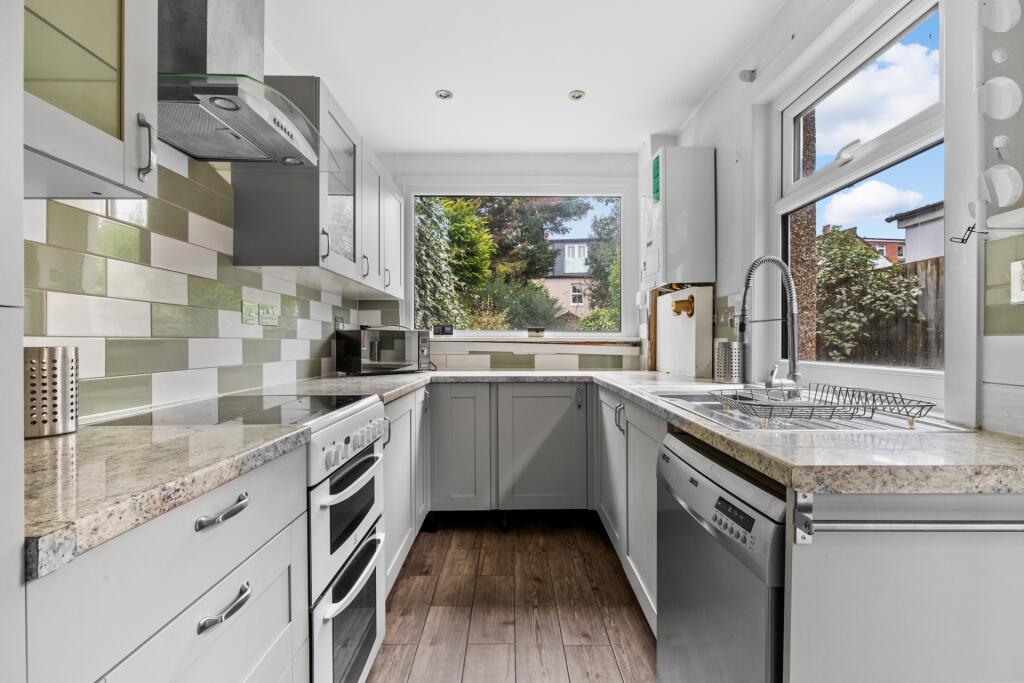 Additional property image - Oval Road, Croydon, CR0