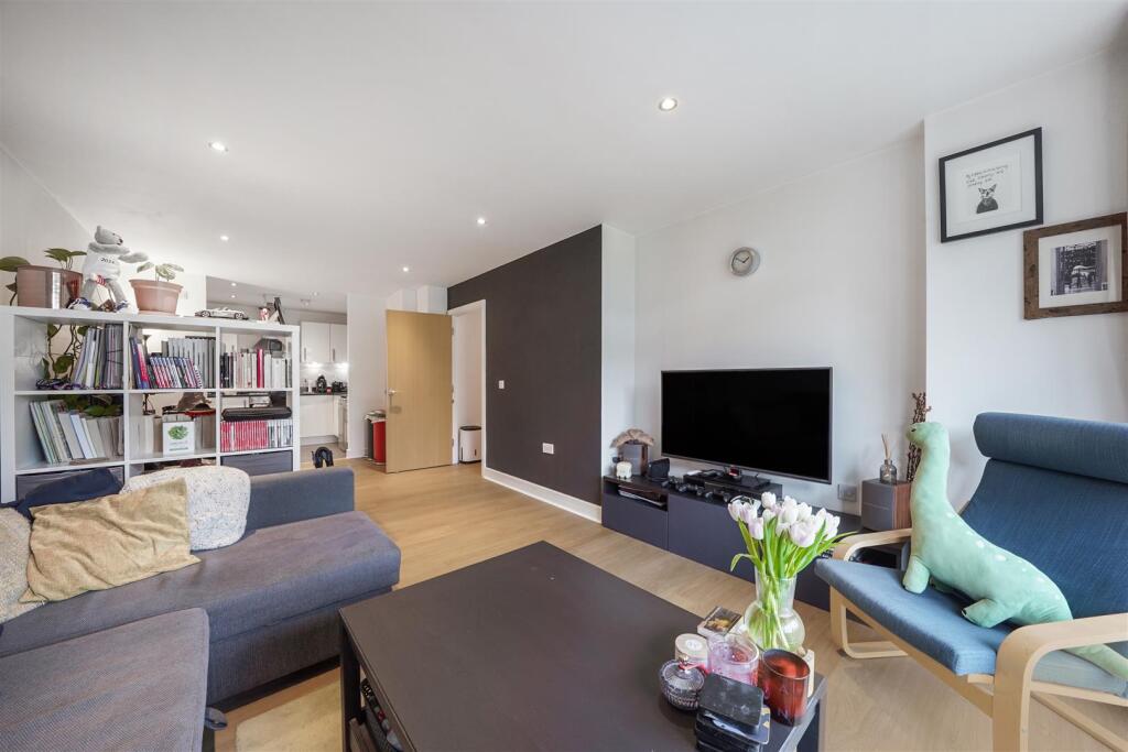 Main image of property: Cherrywood Lodge, Hither Green