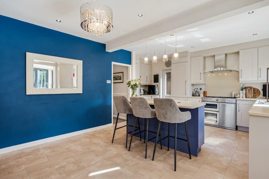 4 bedroom detached house for sale in Shillingstone Close, Bolton, BL2