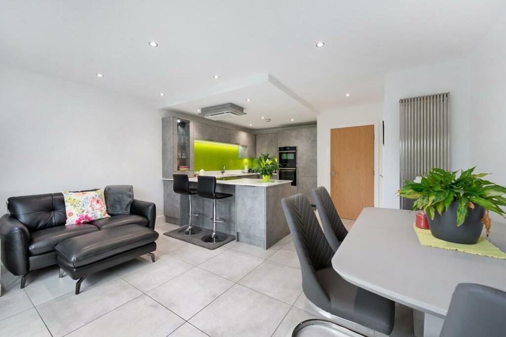 Additional property image - Spring Vale, Edgworth, Bolton