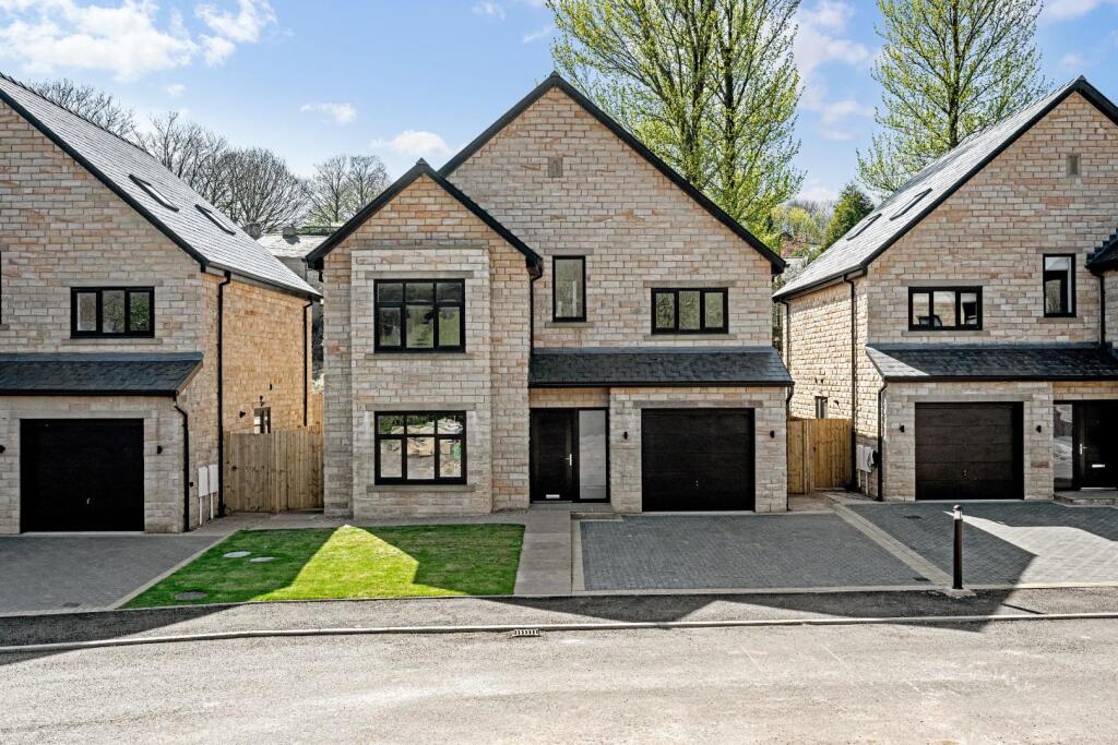 Main image of property: 7 Victoria Gardens, Waterside, Darwen