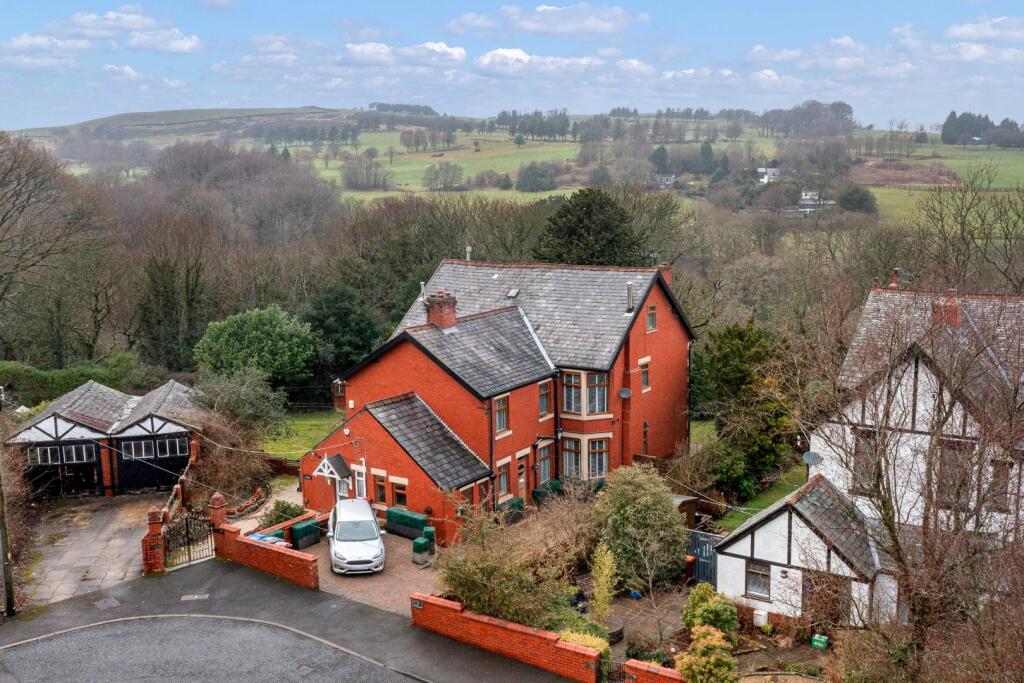 Main image of property: Earnsdale Avenue, Sunnyhurst, Darwen