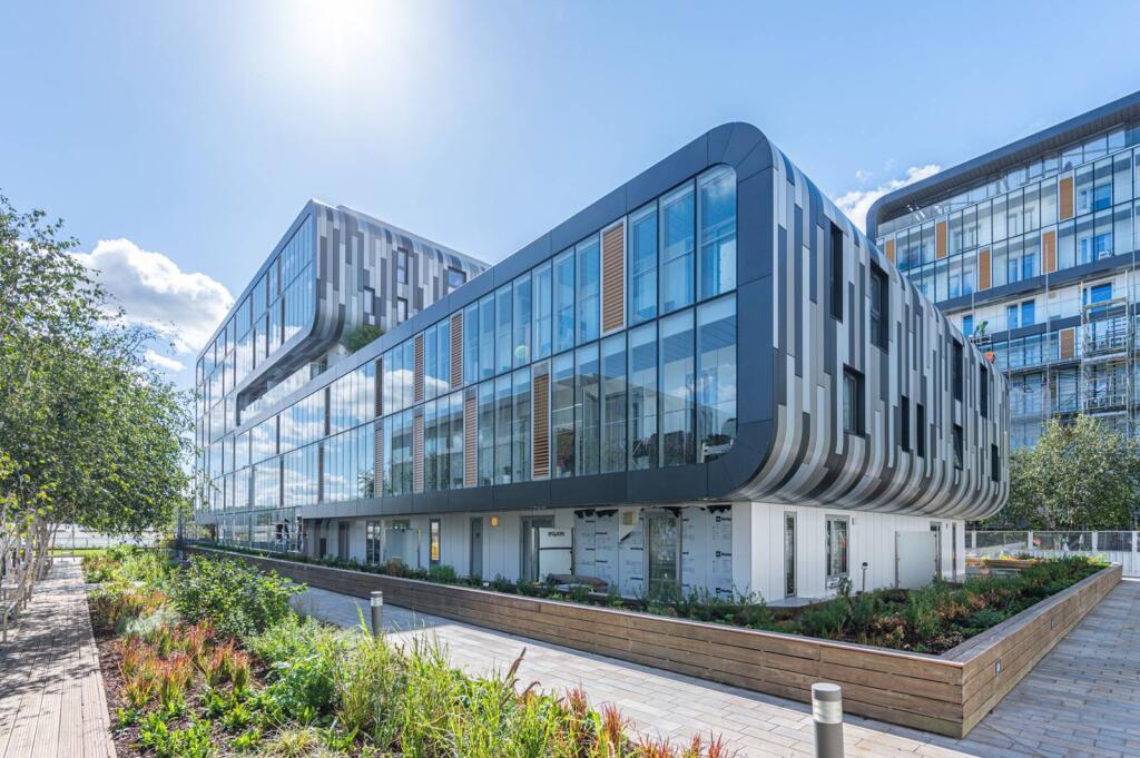 Main image of property: Hayes Point, Woolwich, London, SE18