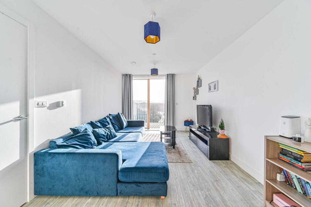 Main image of property: Thames Reach, Thamesmead, London, SE28