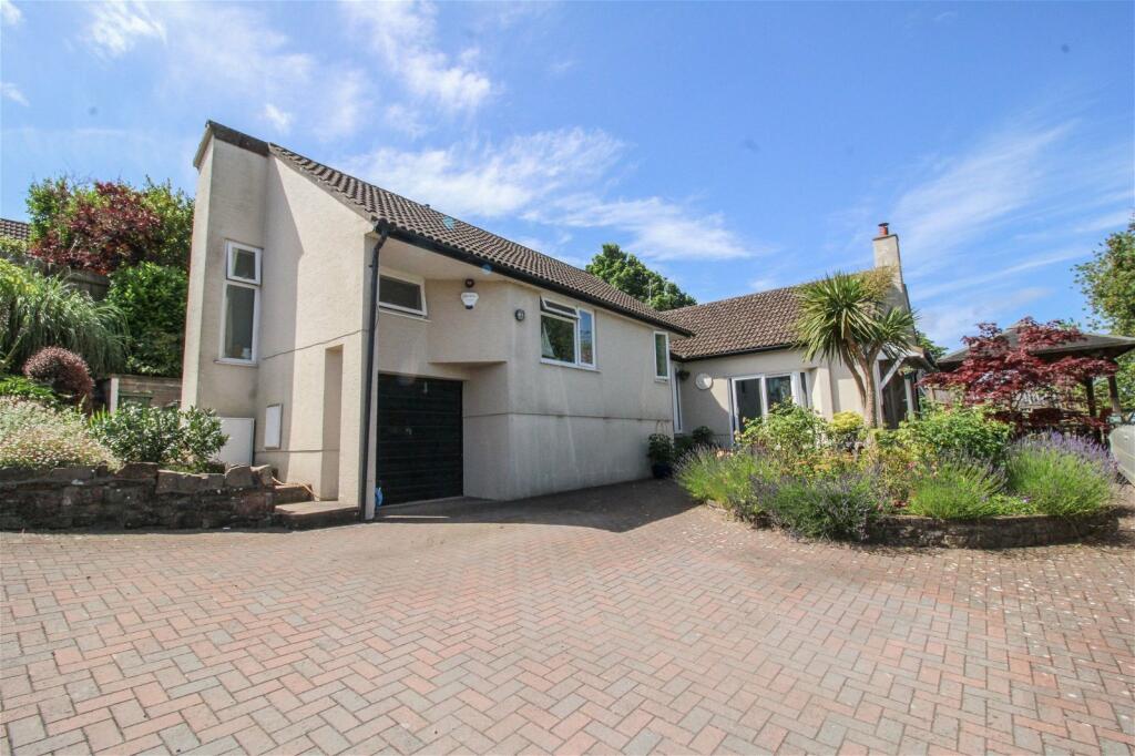 3 bedroom detached house for sale in Nore Road, Portishead, Portishead