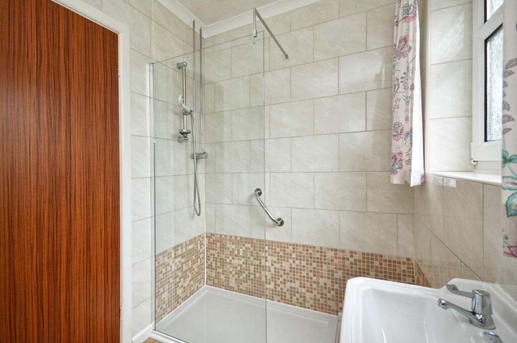 Additional property image - Beechwood Road, Easton-in-Gordano, Bristol, BS20 0JA