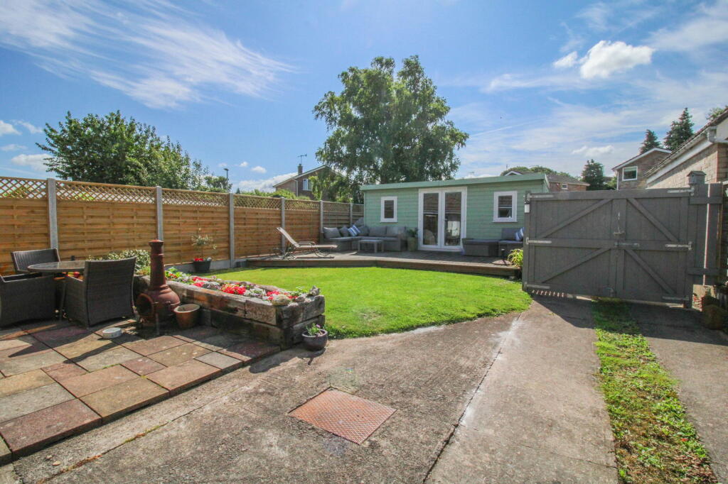 Additional property image - Priory Walk, Portbury, BS20 7TJ