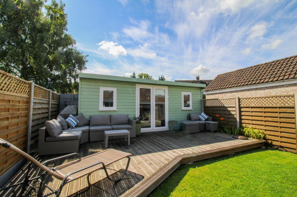 Additional property image - Priory Walk, Portbury, BS20 7TJ