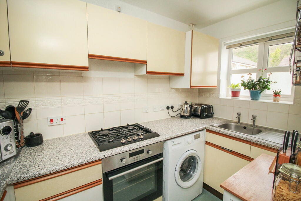 Additional property image - Eastcliff, Portishead, BS20 7AD