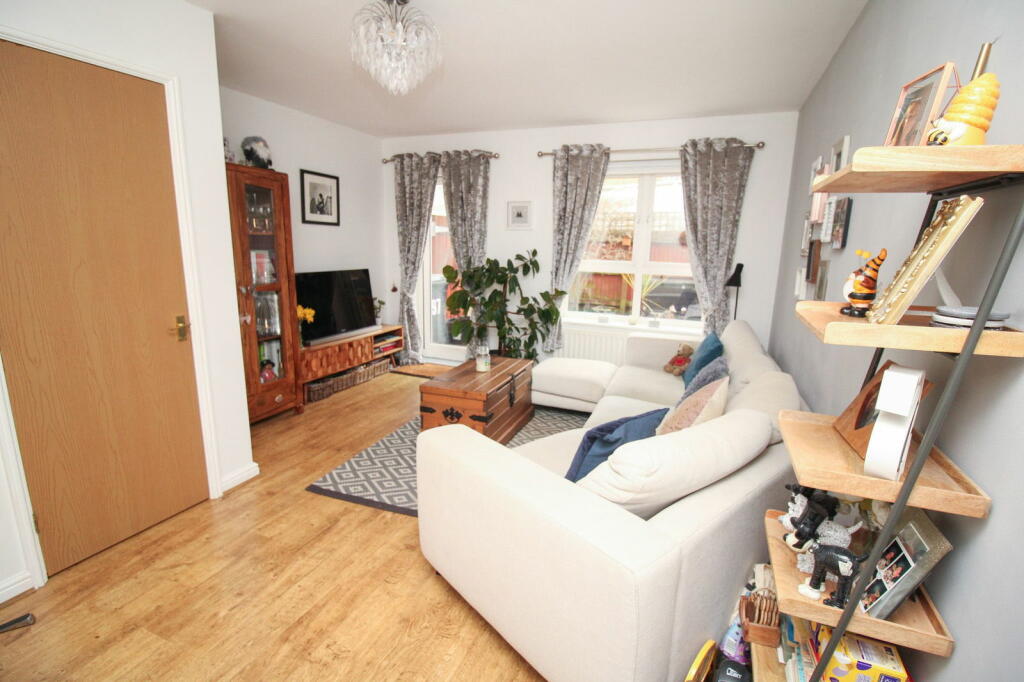 Additional property image - Eastcliff, Portishead, BS20 7AD