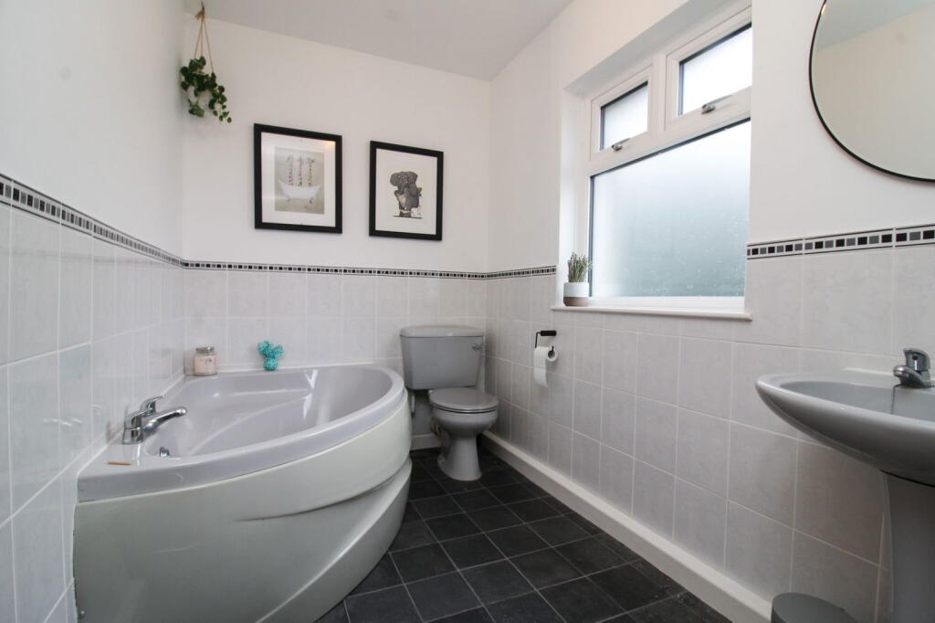Additional property image - South Road, Portishead, Portishead, BS20 7DN