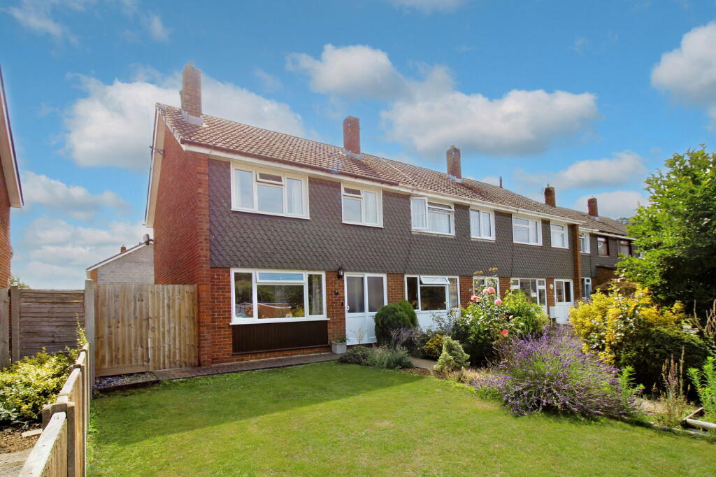Main image of property: Greenfield Park, Portishead, Bristol, BS20 6RG