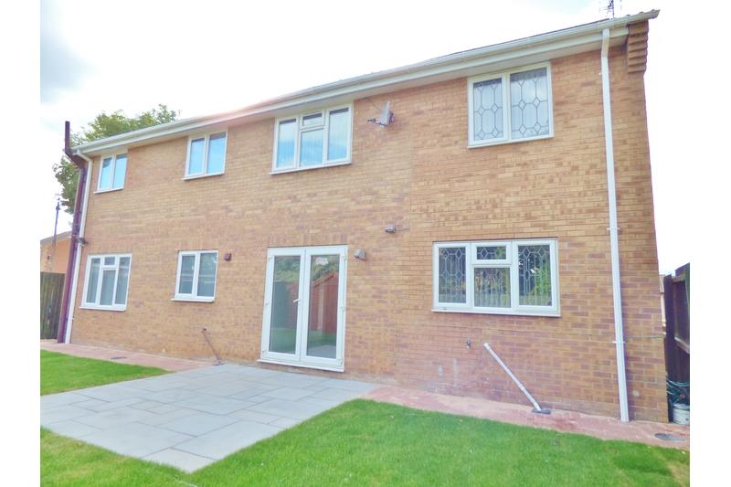 6 bedroom detached house for sale in Vikings Way, Spalding