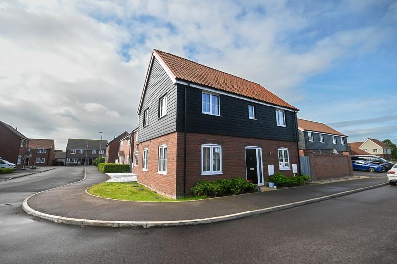 Main image of property: Willow Court, Cowbit, Lincolnshire