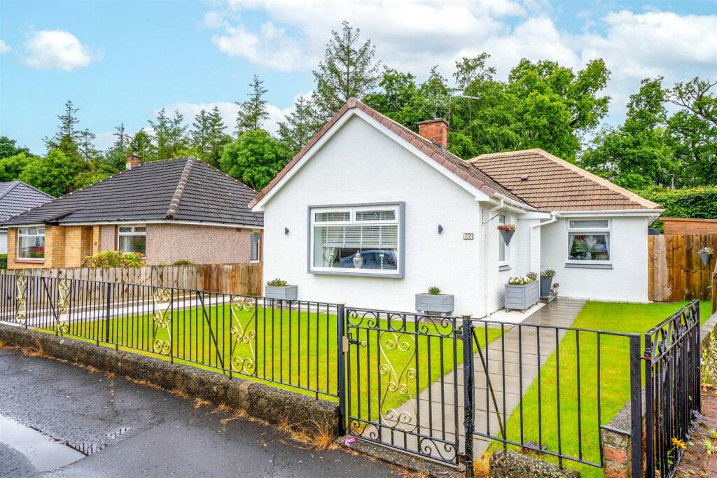 3 bedroom detached bungalow for sale in Mossbank Road, Wishaw, ML2