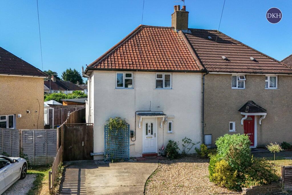 Main image of property: Springfield Close, Croxley Green