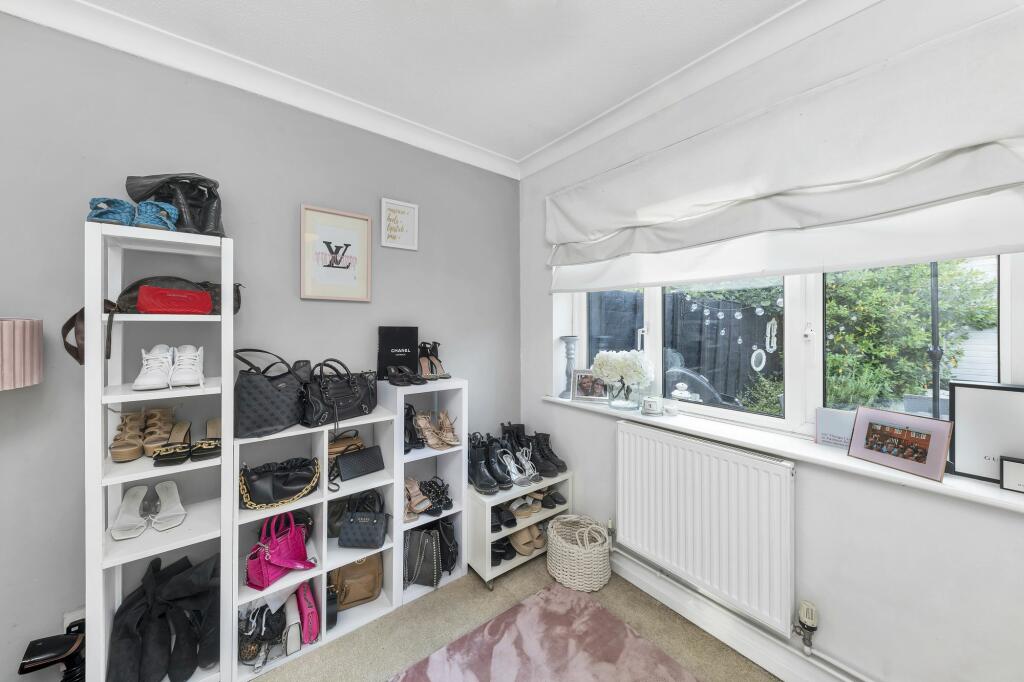 Additional property image - Bendyshe Way, Barrington, CB22