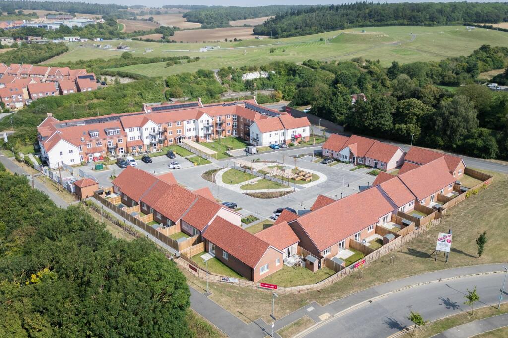 Additional property image - Jacob Place, Saffron Walden, CB10