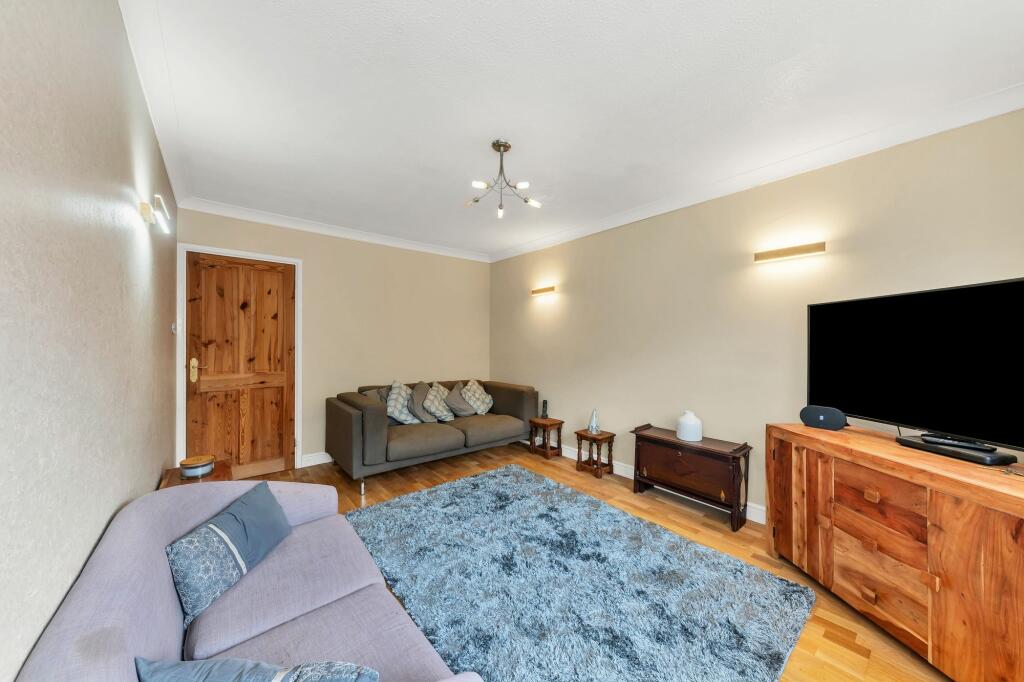 Additional property image - Bendyshe Way, Barrington, CB22