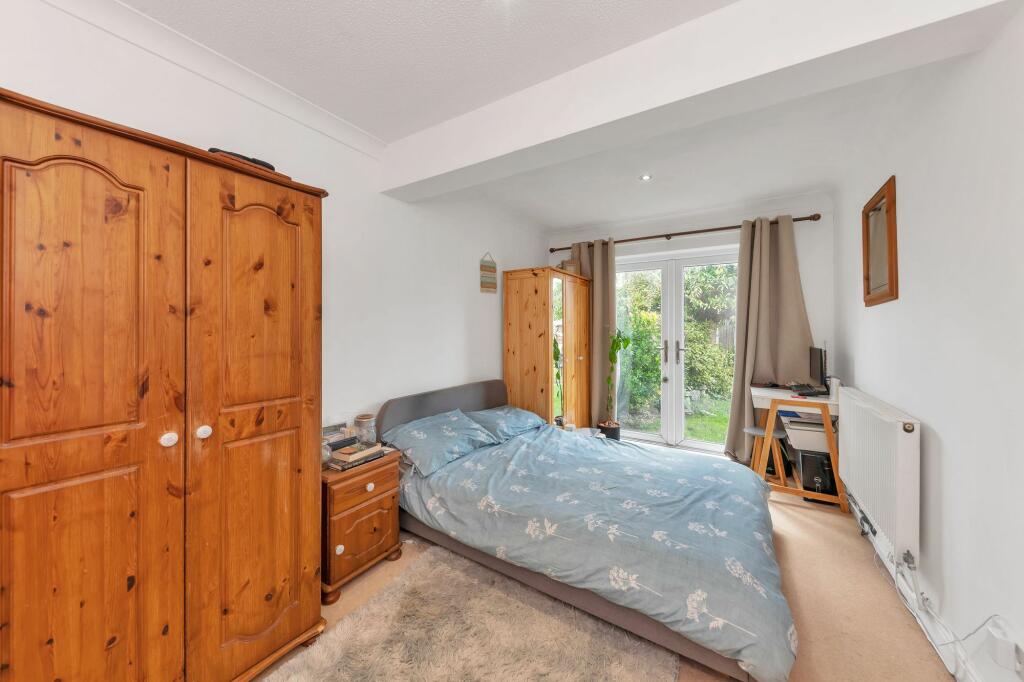 Additional property image - Bendyshe Way, Barrington, CB22