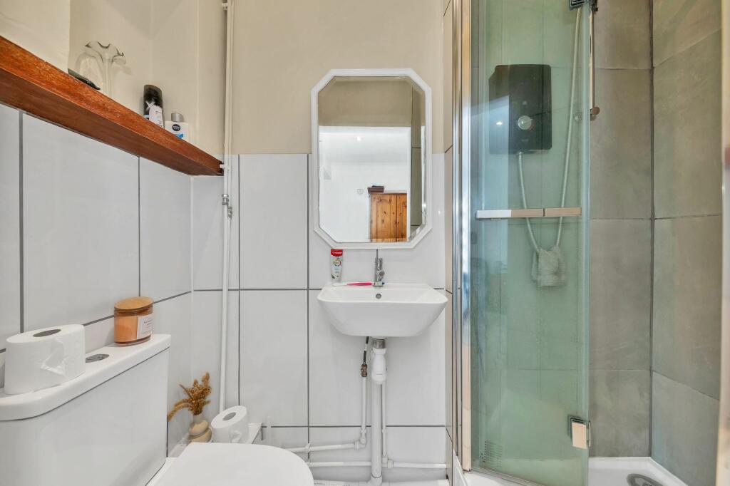 Additional property image - Bendyshe Way, Barrington, CB22
