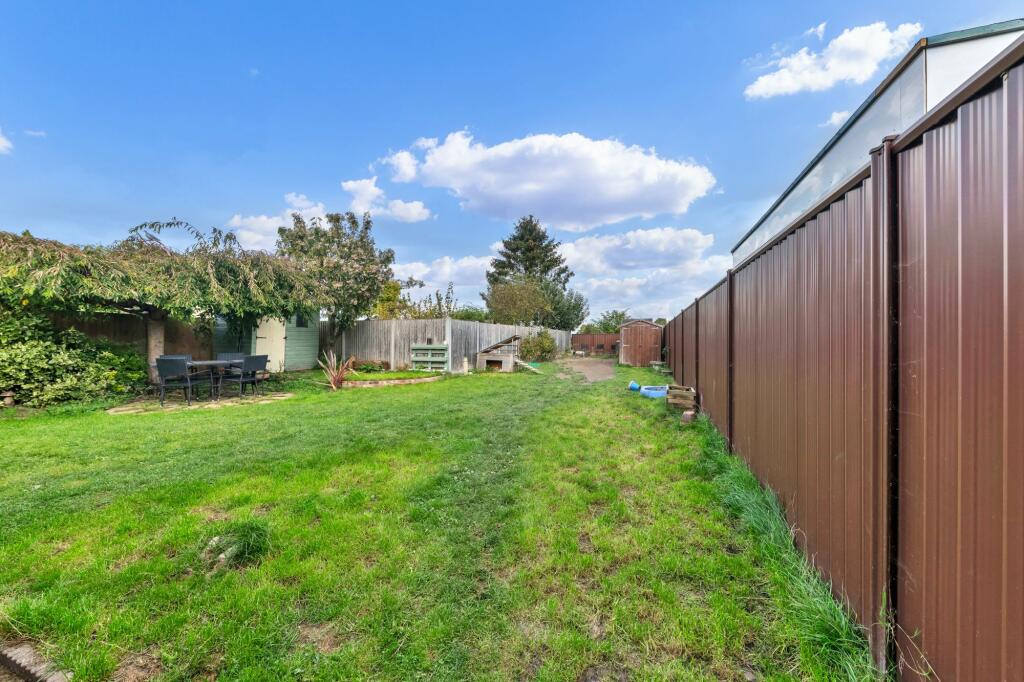 Additional property image - Bendyshe Way, Barrington, CB22