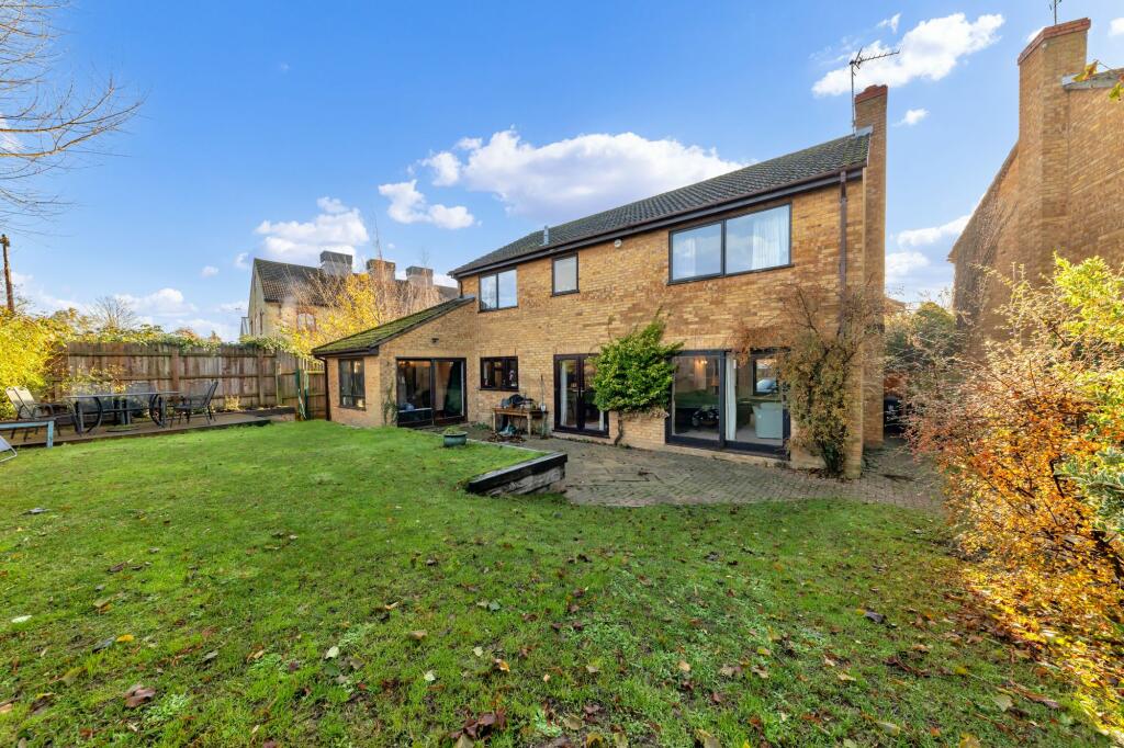 Additional property image - Joscelynes, Stapleford, CB22