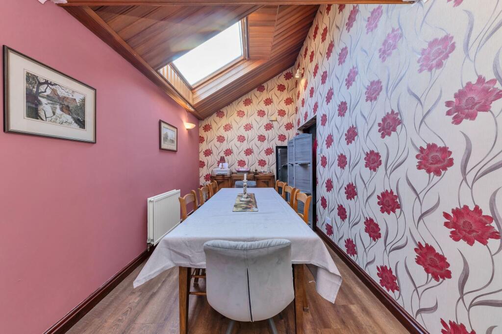 Additional property image - Joscelynes, Stapleford, CB22