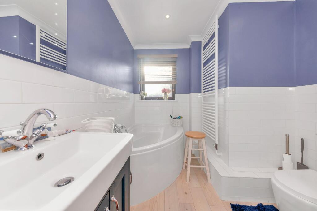 Additional property image - Joscelynes, Stapleford, CB22