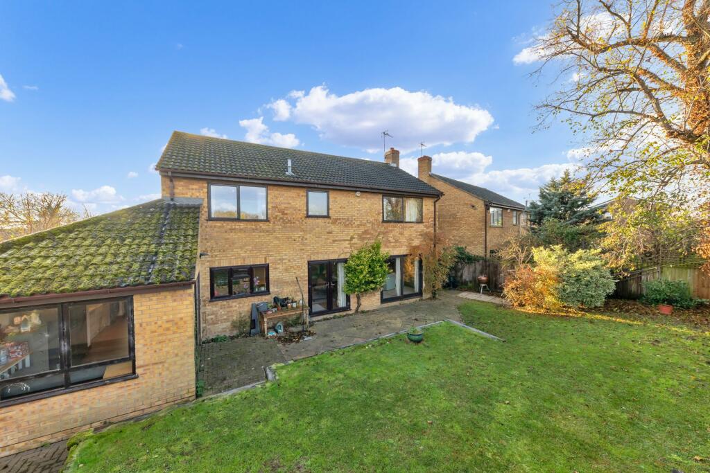 Additional property image - Joscelynes, Stapleford, CB22