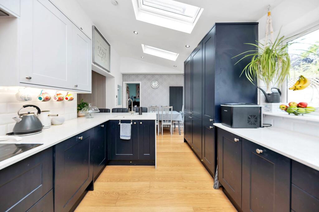 Main image of property: Savile Way, Fowlmere, SG8