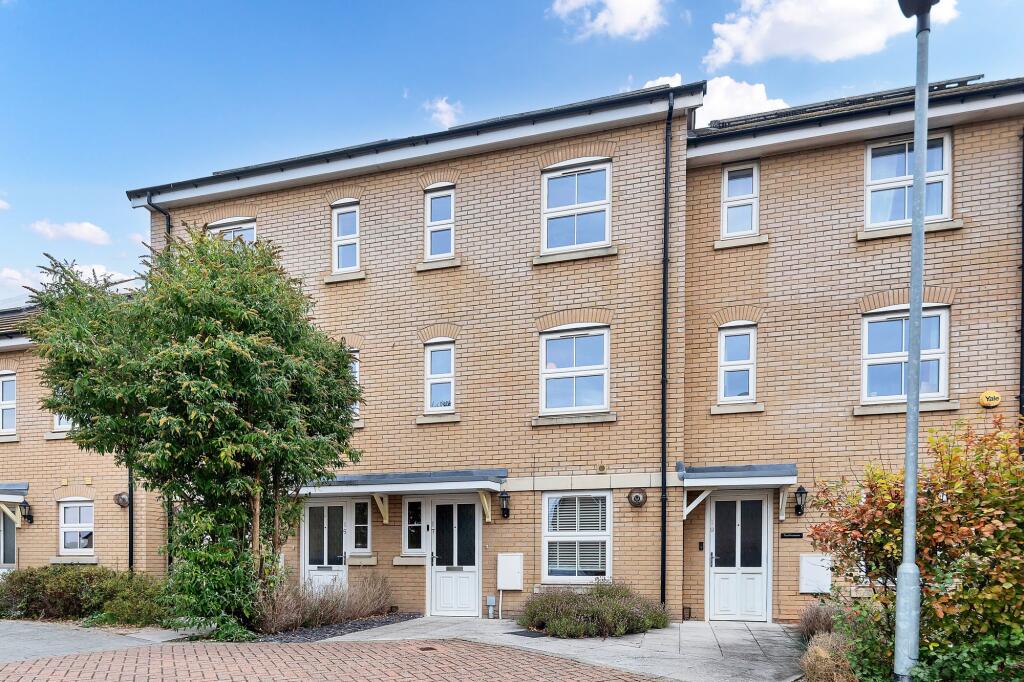 Main image of property: Tynan Close, Royston, SG8