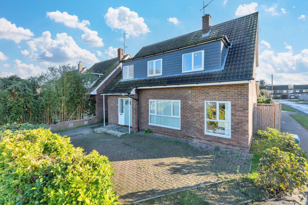 Main image of property: Garden Walk, Royston, SG8