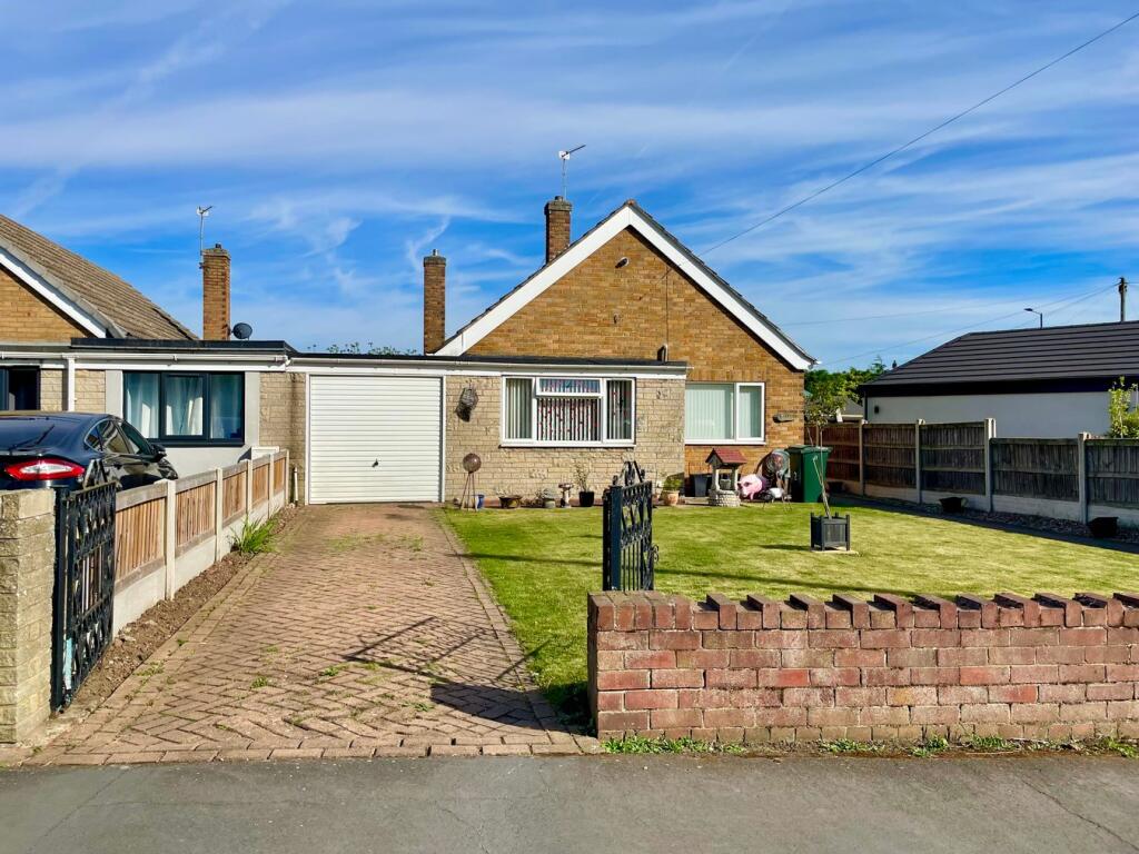 Main image of property: 2 Chapel Lane, Branton, Doncaster, DN3