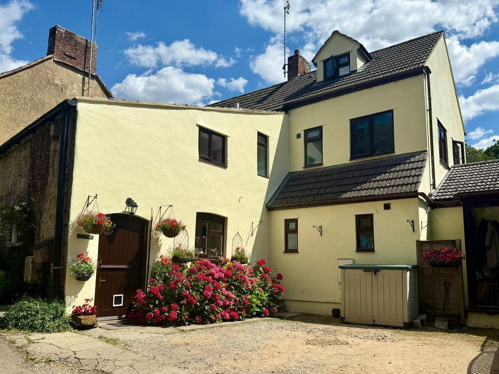 Main image of property: Park Lane, Stancombe, Dursley, GL11 6AX