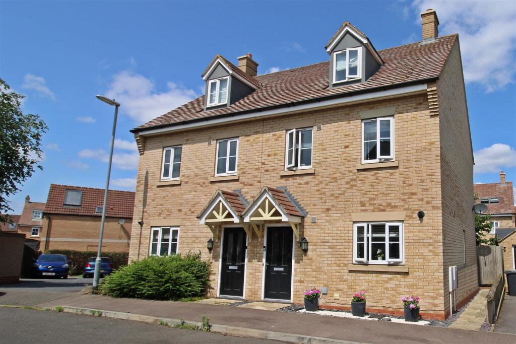 3 bedroom semi-detached house