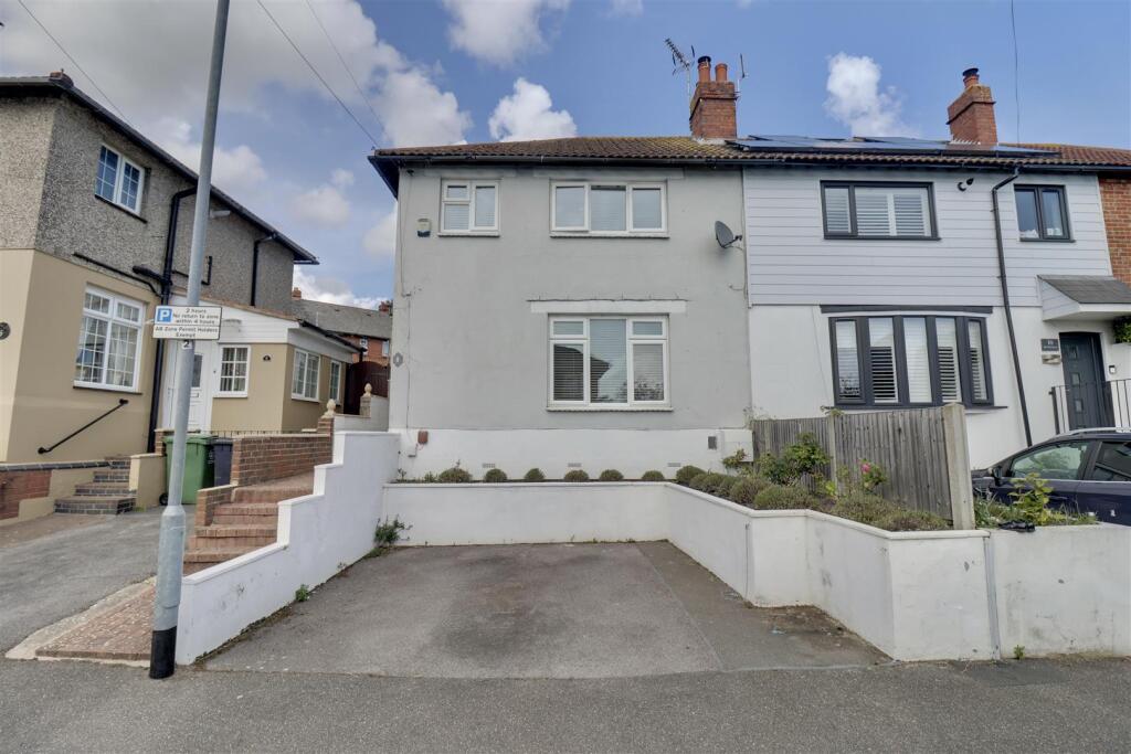 Main image of property: Hythe Road, Portsmouth