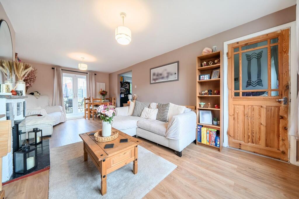 Main image of property: Copsey Grove, Drayton, Portsmouth