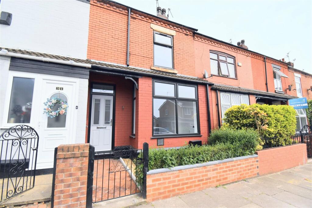 3 bedroom terraced house for sale in Regent Road, Widnes, WA8 6EP, WA8