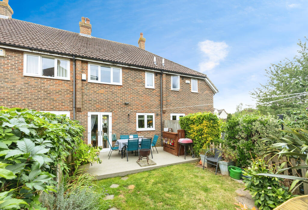 Additional property image - Ashdown Field, Shalmsford Street, Canterbury, Kent, CT4 7QS