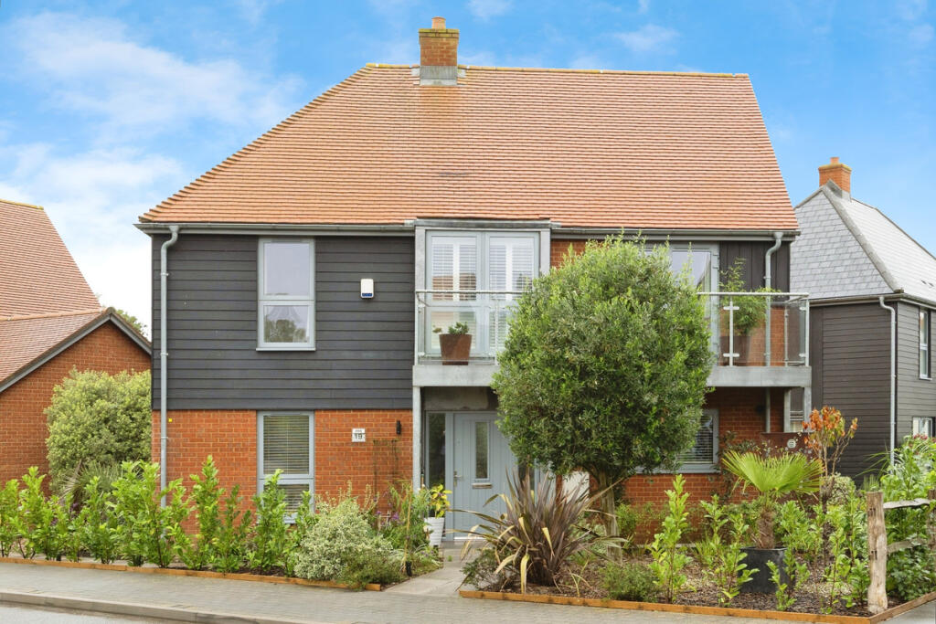 Main image of property: Conningbrook Avenue, Ashford, TN24 9