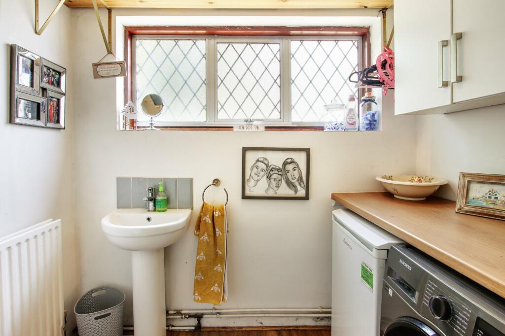 Additional property image - Downs Road, Istead Rise, Gravesend, Kent, DA13