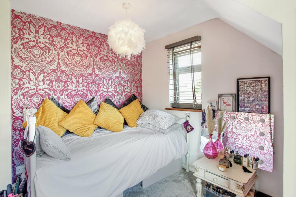 Additional property image - Downs Road, Istead Rise, Gravesend, Kent, DA13