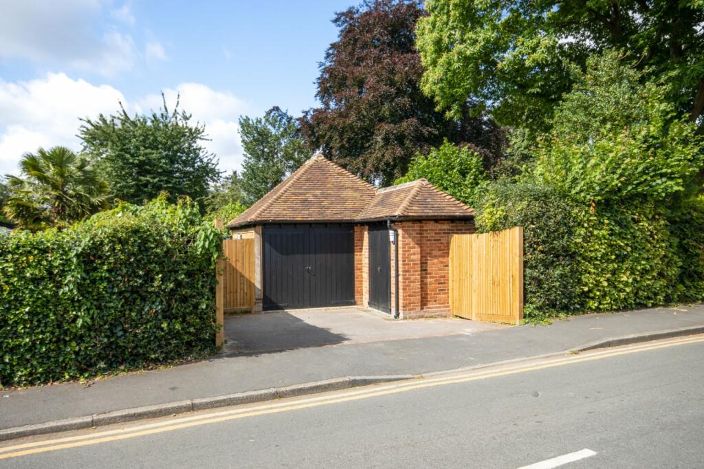 Additional property image - Sole Street, Cobham, Kent, DA12