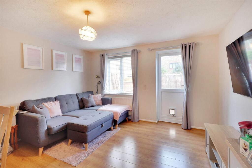 Additional property image - Louvain Road, Greenhithe, Kent, DA9