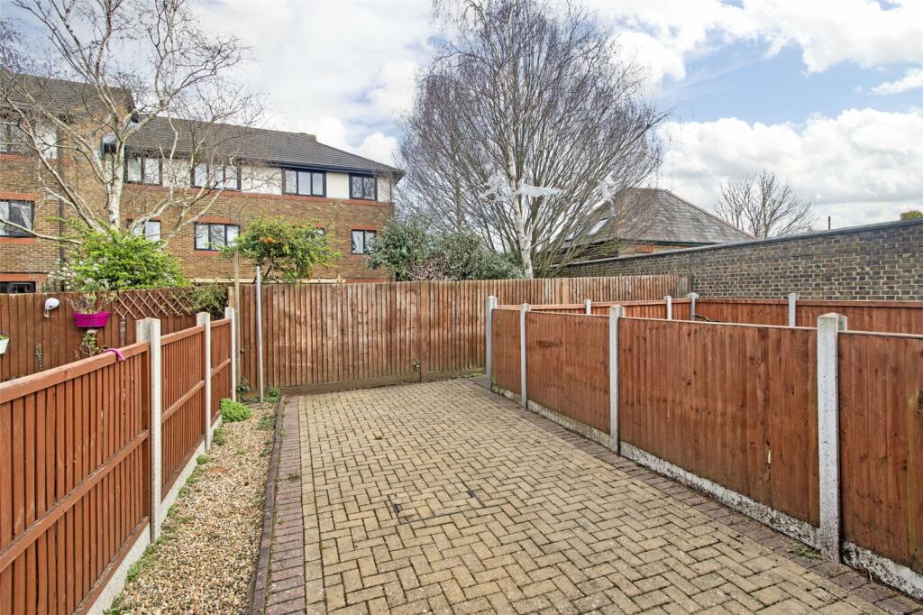 Additional property image - Louvain Road, Greenhithe, Kent, DA9