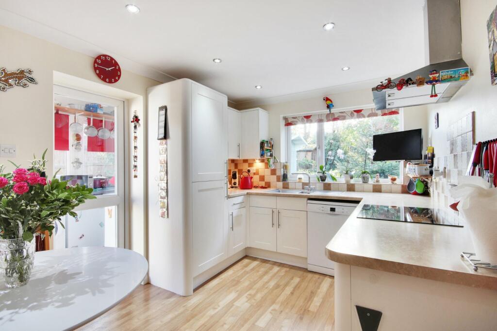 Additional property image - Silver Birch Avenue, Meopham, Gravesend, Kent, DA13