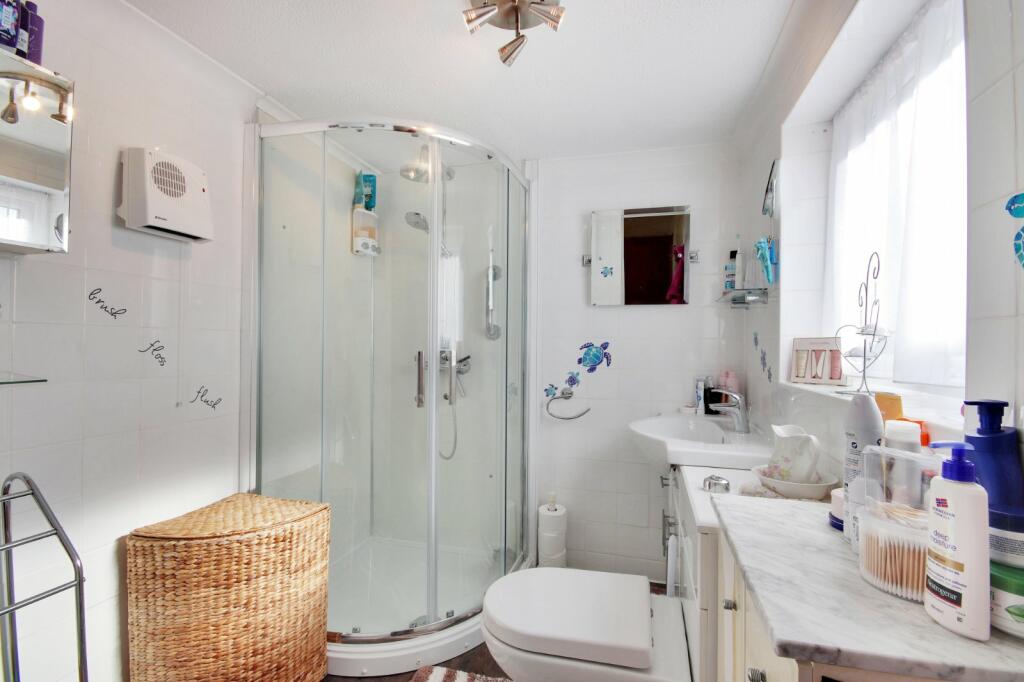 Additional property image - Silver Birch Avenue, Meopham, Gravesend, Kent, DA13
