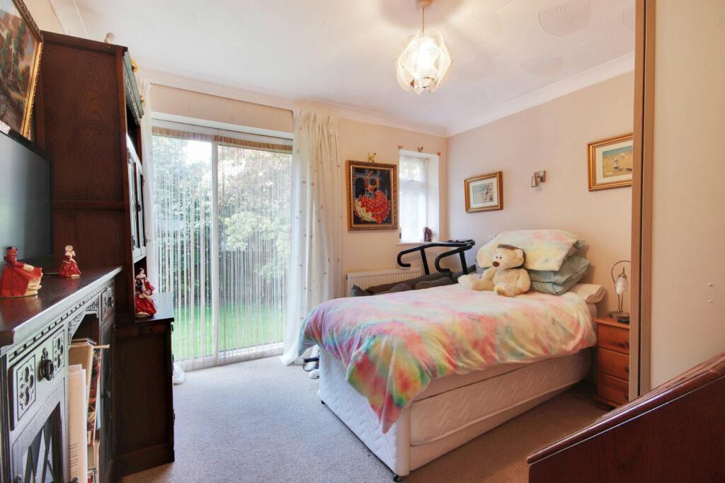 Additional property image - Silver Birch Avenue, Meopham, Gravesend, Kent, DA13