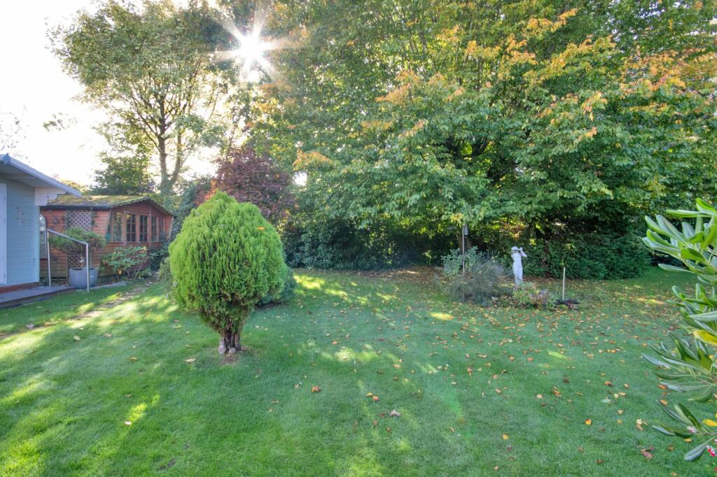 Additional property image - Silver Birch Avenue, Meopham, Gravesend, Kent, DA13